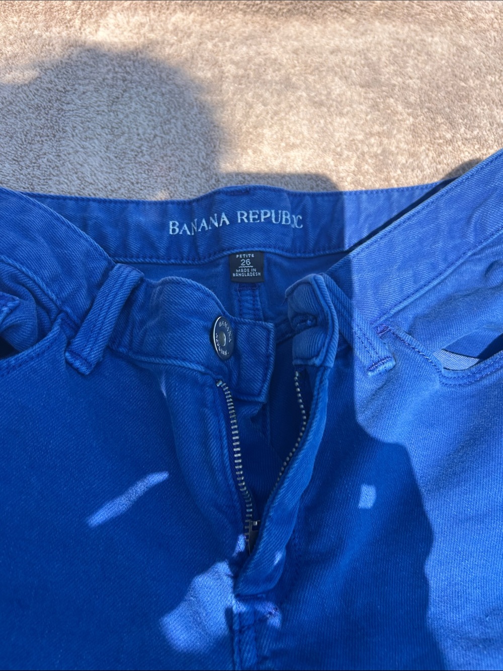 Women's Size 26P Banana Republic  Vibrant Blue Skinny Jeans straight ankle - Picture 2 of 5